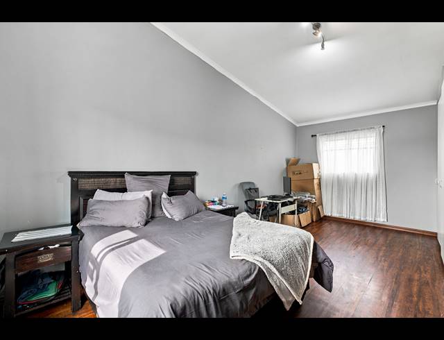 2 BEDROOM APARTMENT FOR SALE IN BARBEQUE DOWNS